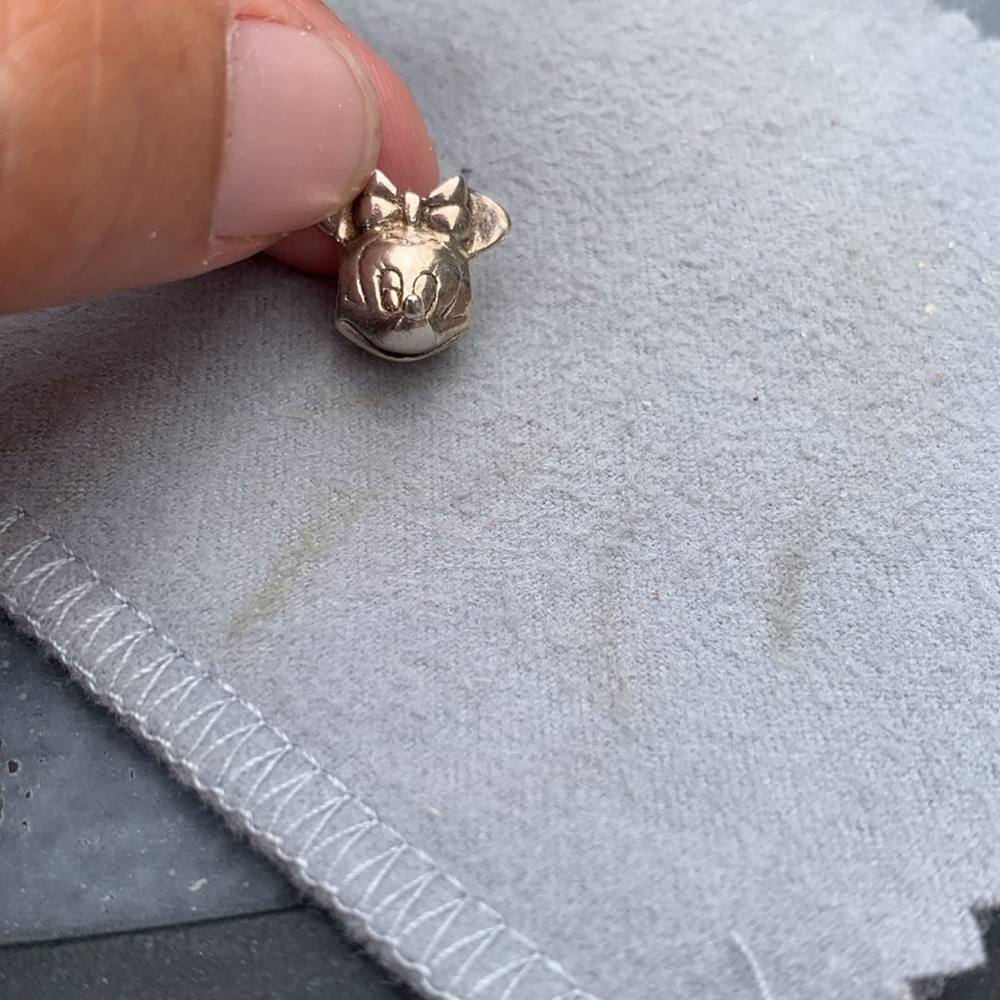 Minnie Mouse Pandora Charm - image 2